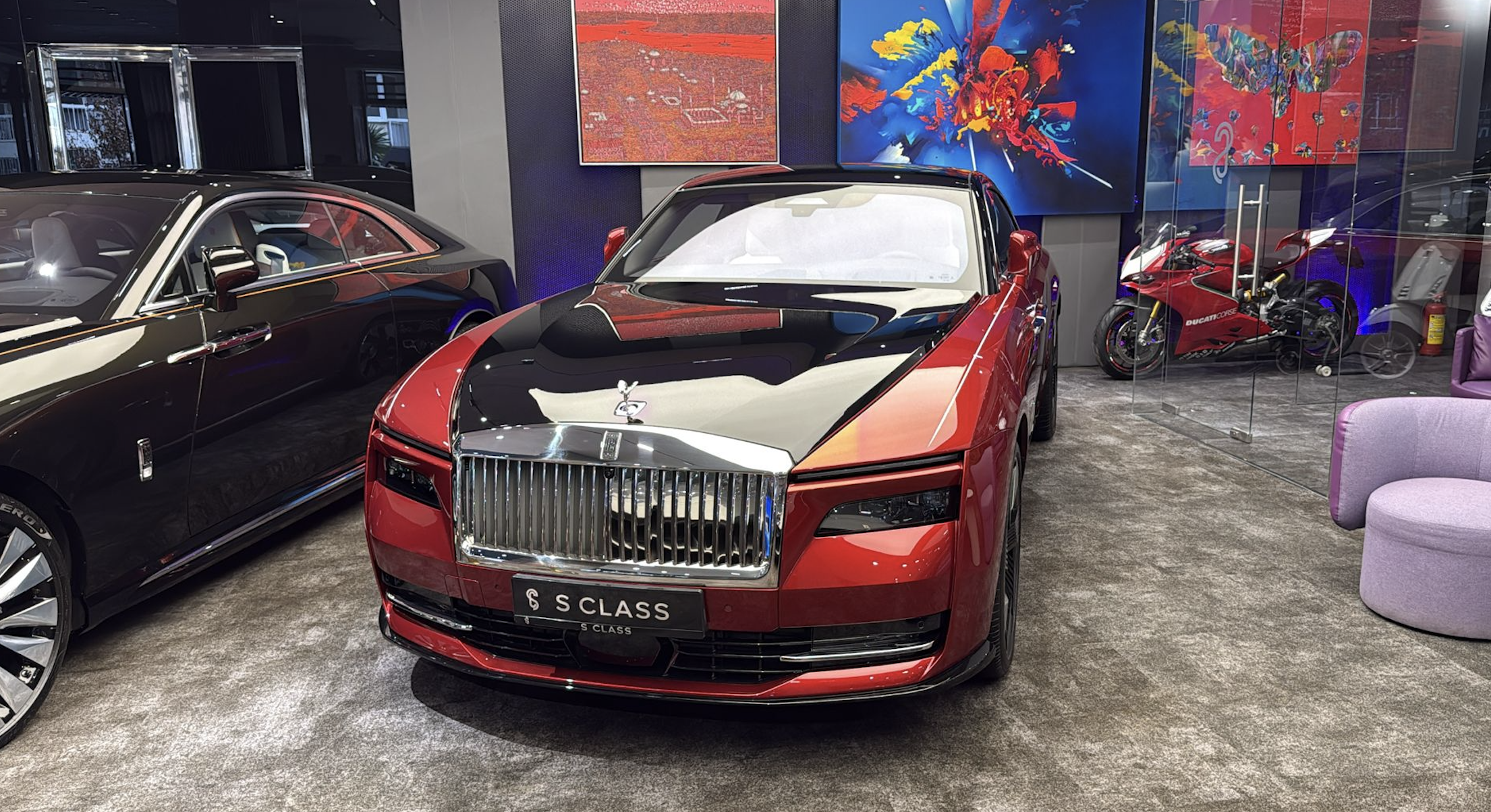 S Class Otomotiv: Bağdat Caddesi’nde Lüks ve Güvenin Yeni Adresi