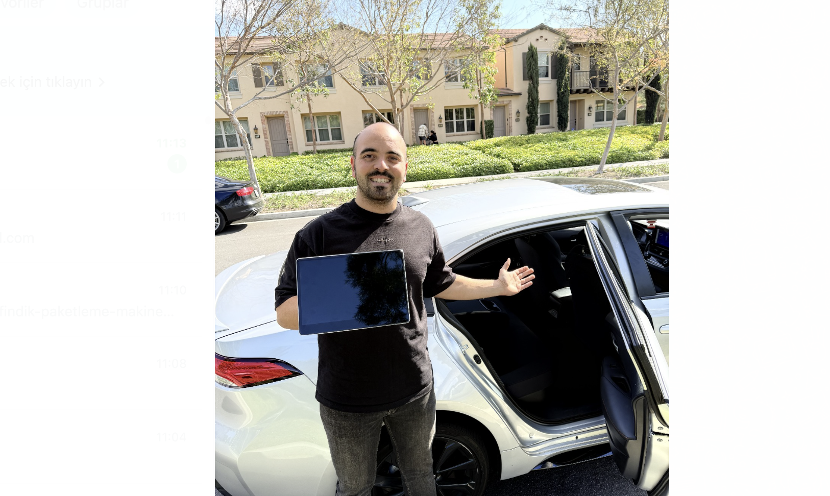 Yapay Zeka Destekli Seat Display: Araç içi Reklamcılığında Yeni Bir Dönem